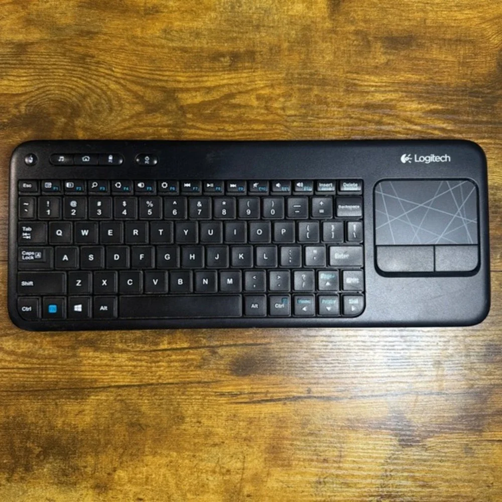Logitech‎ K400r 920-003070 Black Plastic Wireless Touchpad Keyboard *READ